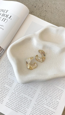 Harper | Gold Ribbed Twisted Hoop Earrings – Medium Chunky Everyday Statement