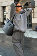Jocelyn | Oversized Knit Sweater – Casual Crew Neck Drop Shoulder Long Sleeve