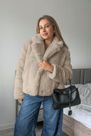 Nancy | Oversized Plush Jacket – Wide Lapel Long Sleeve Outerwear